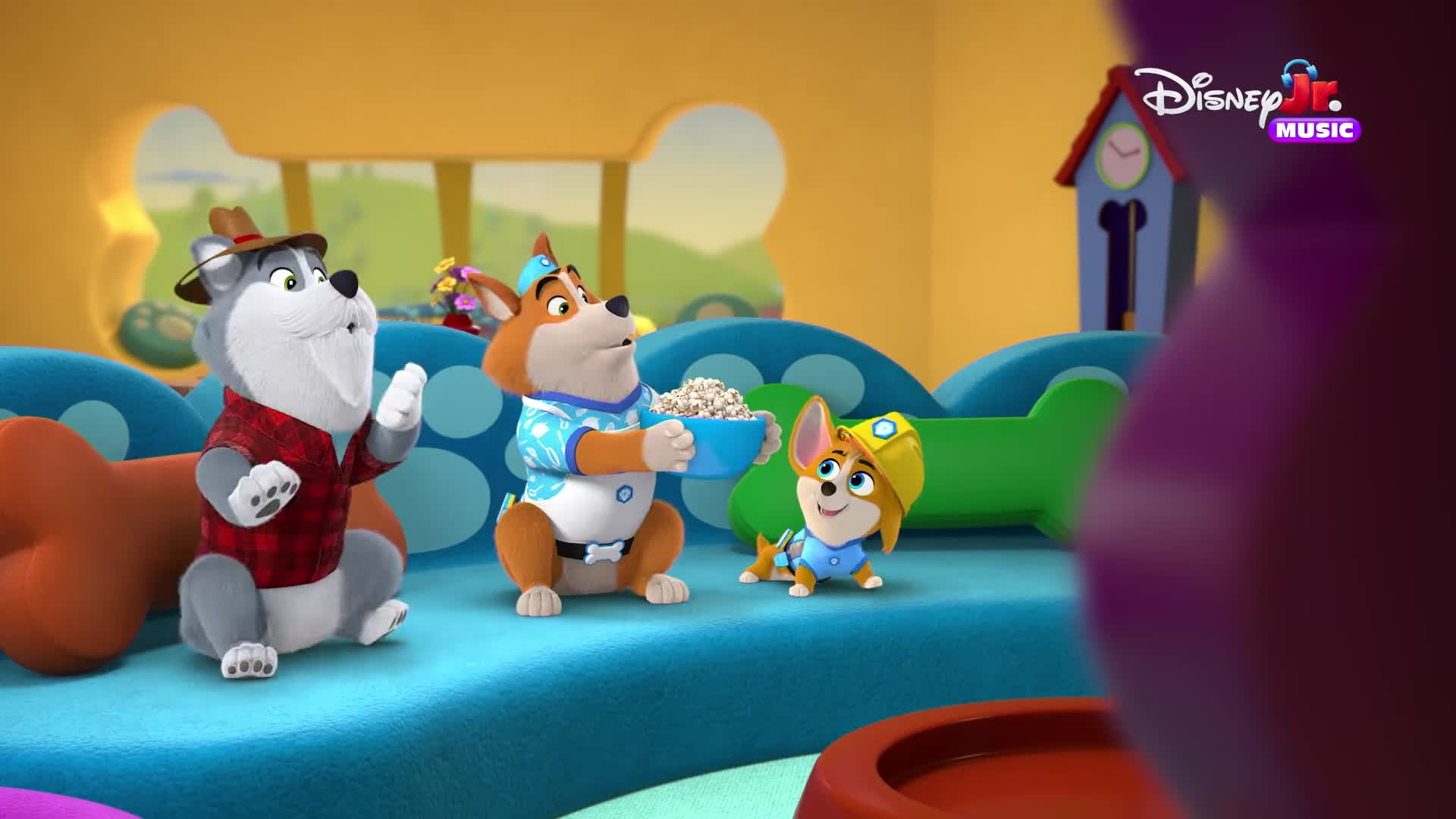 پوستر جشنواره روز پدر با آهنگ «زمان با تو» از Pupstruction را جشن...