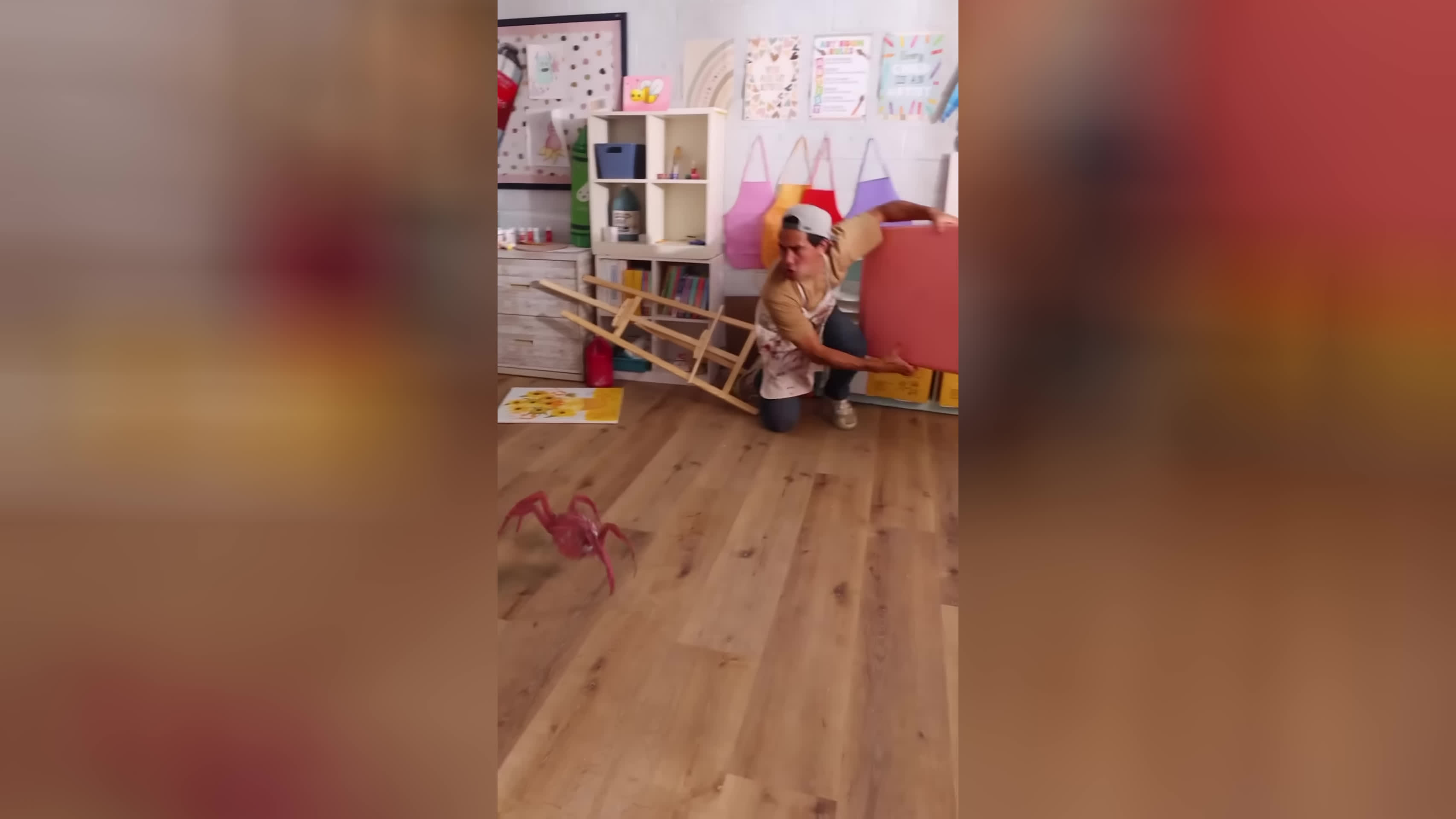 پوستر یادداشت به خود هنر را زنده نکن. همکاری_تبلیغاتی...