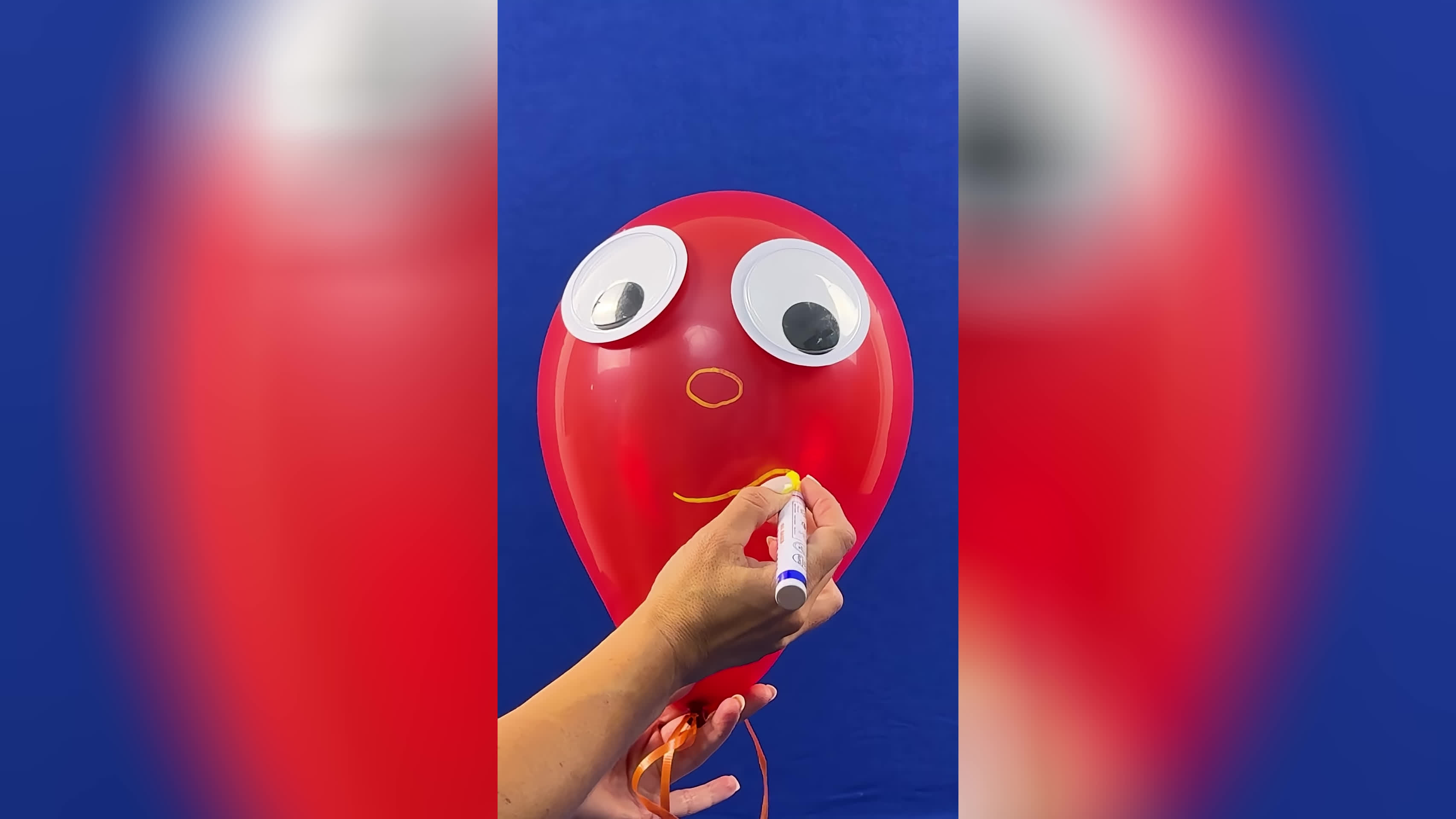 پوستر What are YOU looking at? 👀 Pop The Party Balloon With...