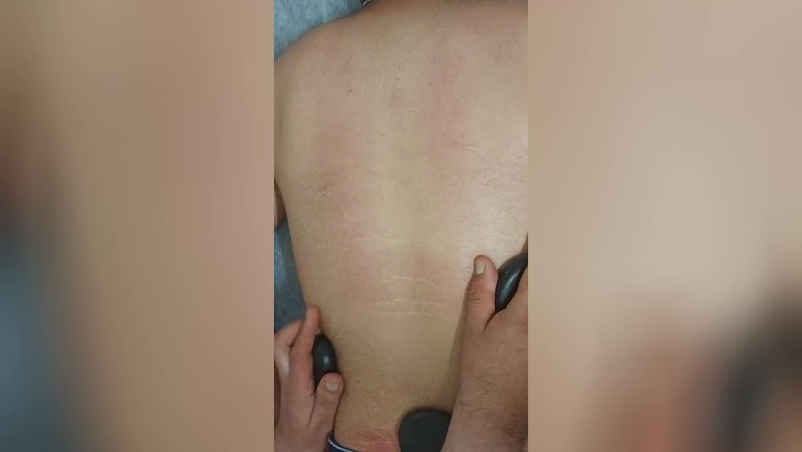 پوستر بادکش در اصفهان