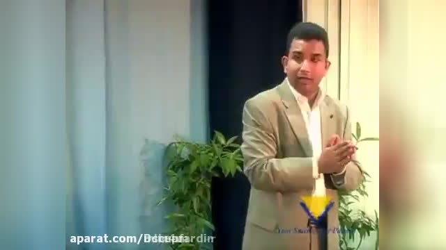 پوستر پاتمن سنگ بنای ششم فالو و پیگیری