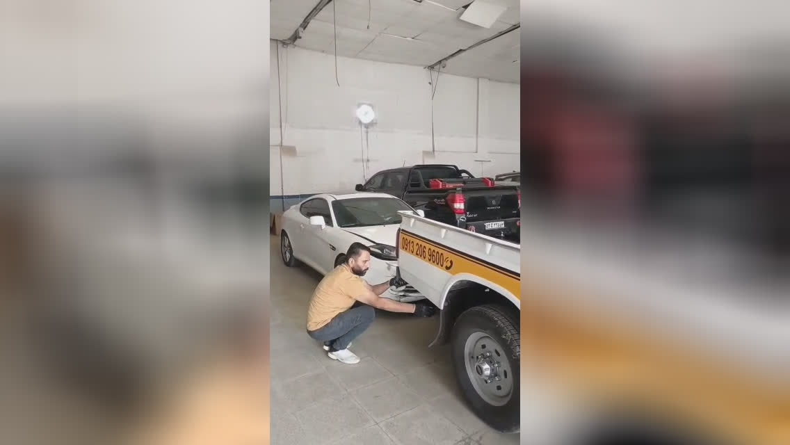 پوستر امداد خودرو 24 ساعته در اصفهان